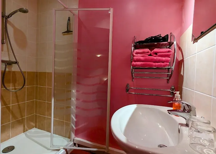 Bed & Breakfast Coquelicot Au Calme, Nature Et Authenticite Du 18eme Avec Petit Dejeuner Inclus - Fr-1-589-702 *